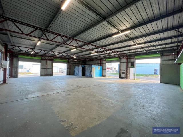 Warehouse for rent in Toombul, Queensland