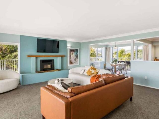 House for rent in Waikanae Beach, Wellington