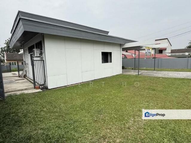 Shop for rent in Petaling, Damansara Damai