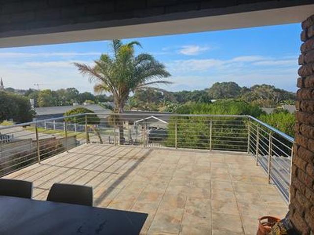 House for sale in Groot Brak Rivier, Western Cape