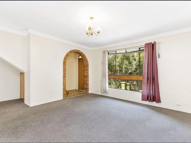 Townhouse for rent in Sydney, New South Wales