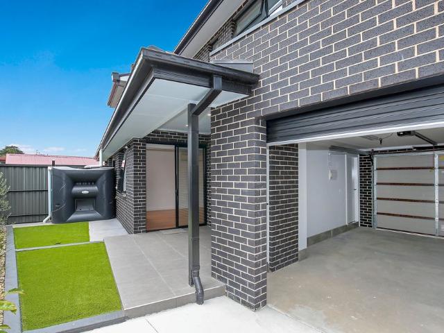 Townhouse for rent in Camerons Creek, Victoria