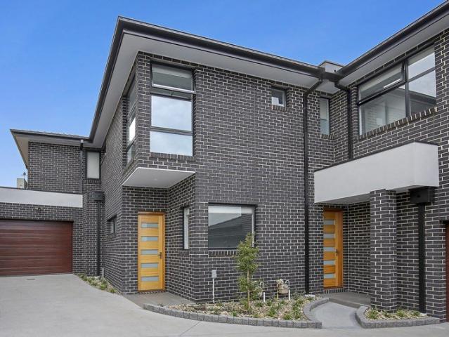 Townhouse for rent in Camerons Creek, Victoria