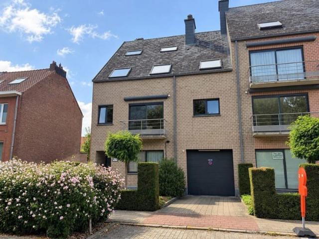 Kot location à Woluwe-saint-etienne, Brabant