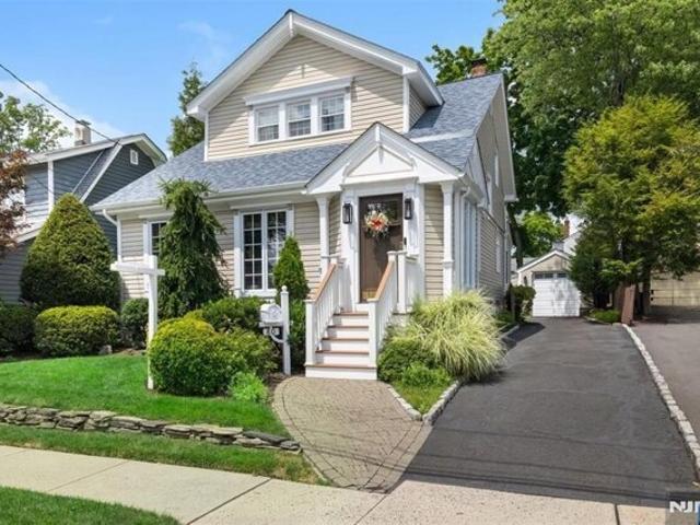 House for sale in Hillsdale, New Jersey