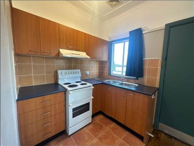 House for rent in Wollongong West, New South Wales