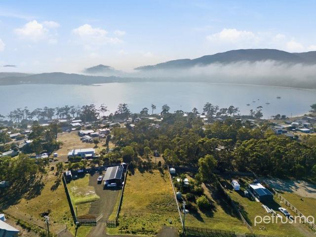 Land for sale in White Beach, Tasmania