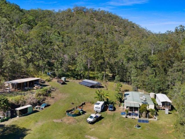 Cottage for sale in Amamoor Creek, Queensland