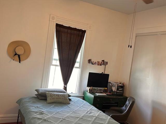 Room for rent in Azusa, California