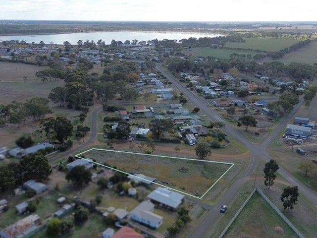 Land for sale in Edenhope, Shire of West Wimmera
