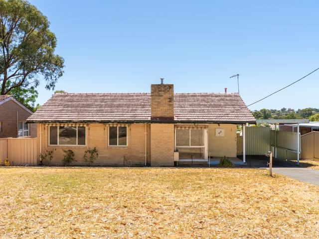 House for sale in Calista, Western Australia