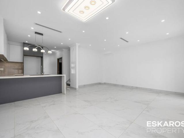 Townhouse for rent in Sydney, New South Wales