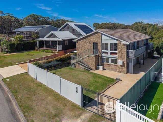 House for sale in Mirrabooka, City of Lake Macquarie