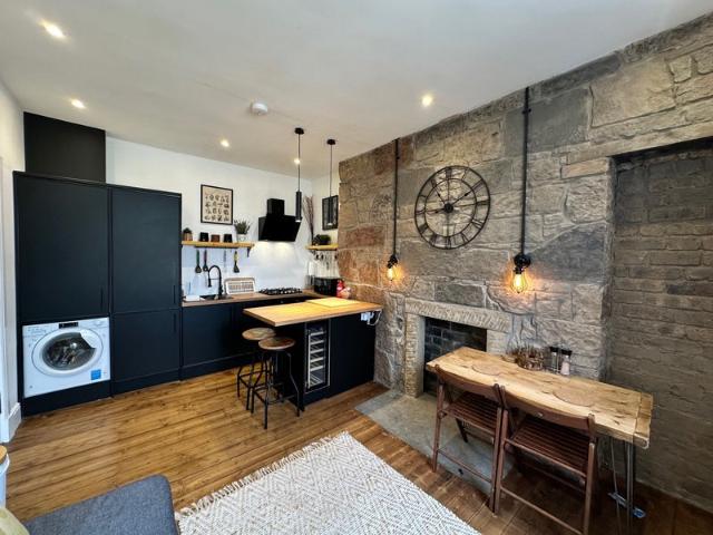Apartment for rent in Southside, Scotland