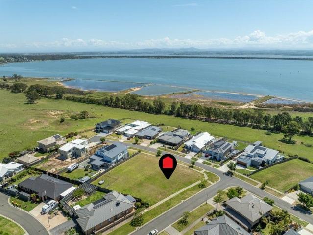 Land for sale in Paynesville, Victoria