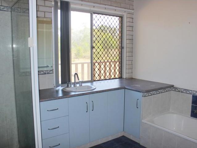 Cottage for sale in Coominya, Queensland