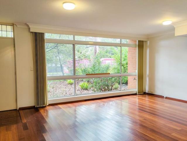 Townhouse for rent in Sydney, New South Wales