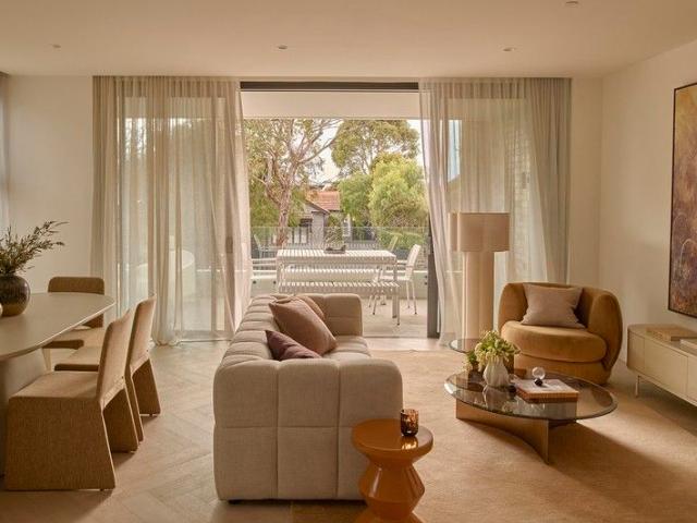 Apartment for sale in Hampton, Victoria