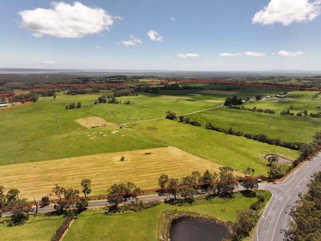 Cottage for sale in Loch, Victoria