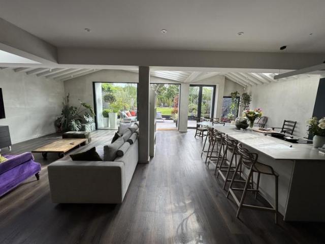 Room for rent in Brondesbury, Greater London