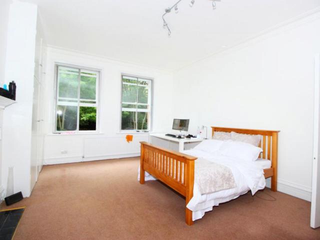 Room for rent in West Hampstead, Greater London