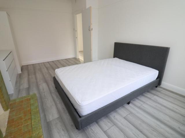 Room for rent in London Borough of Ealing, Greater London