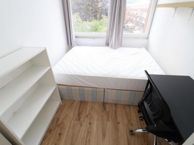 Room for rent in Barnsbury, Greater London