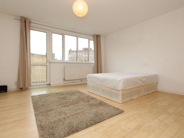 Room for rent in Haggerston, Greater London
