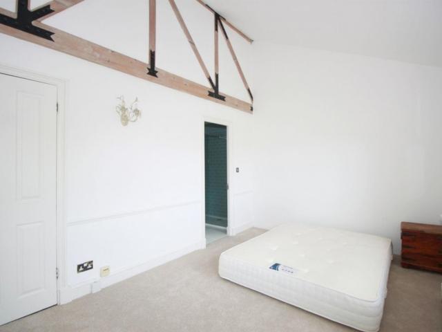 Room for rent in Battersea, Greater London