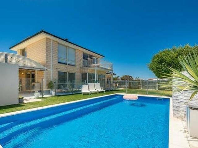 House for rent in Cockburn, Western Australia