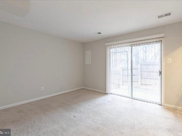 Room for rent in Virginia