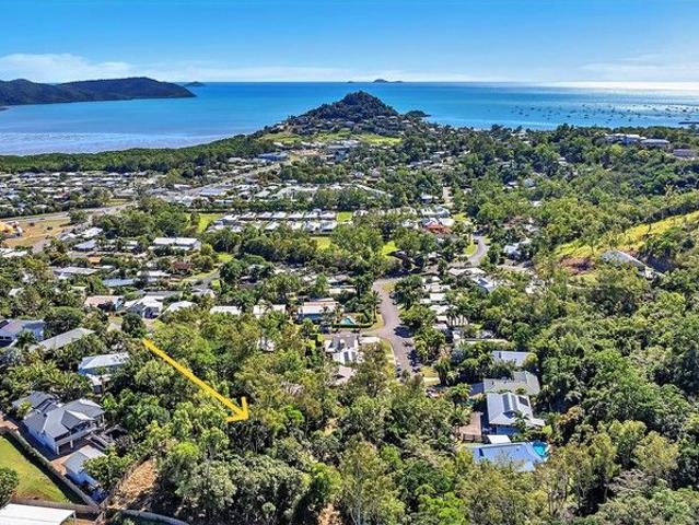 Land for sale in Cannonvale, Queensland