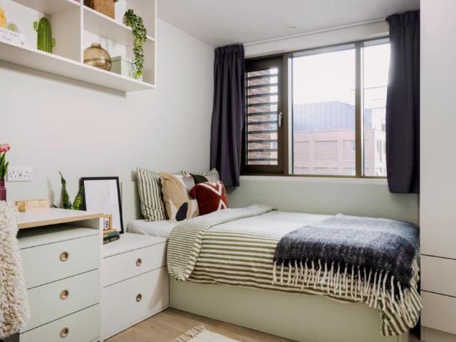 Room for rent in St Ann's, Haddon