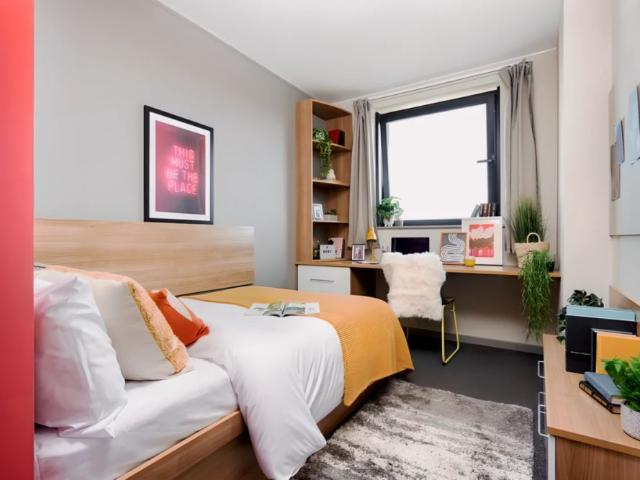 Room for rent in Arena Quarter, Leeds