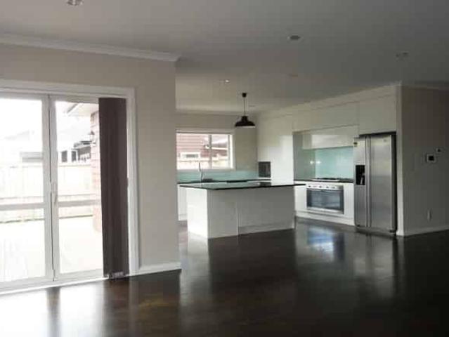 House for rent in Papakura