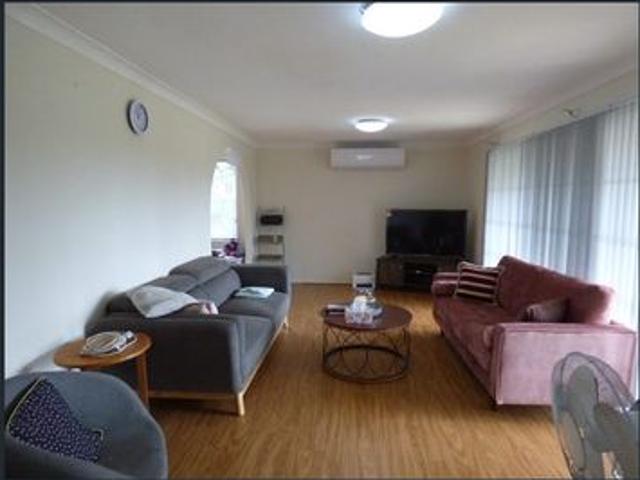 House for rent in Ingleburn, Sydney