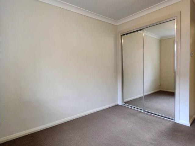 House for rent in Middleton Grange, Sydney