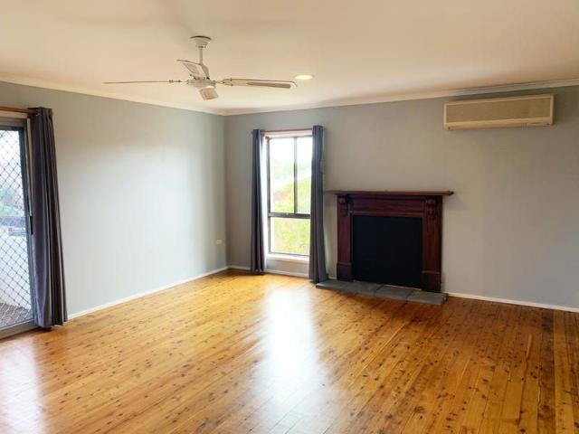 House for rent in Bateau Bay, New South Wales