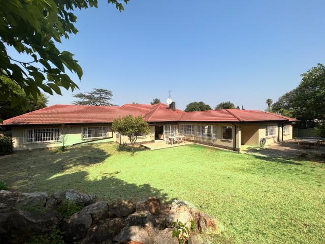House for rent in Waverley, Johannesburg