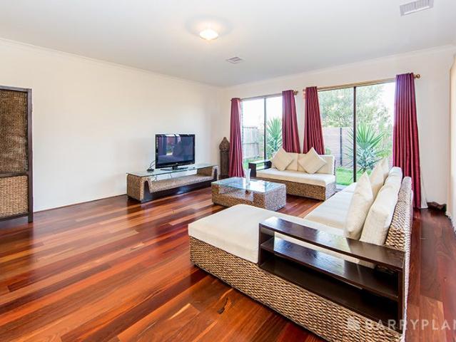 House for rent in Somerfield Estate, Melbourne