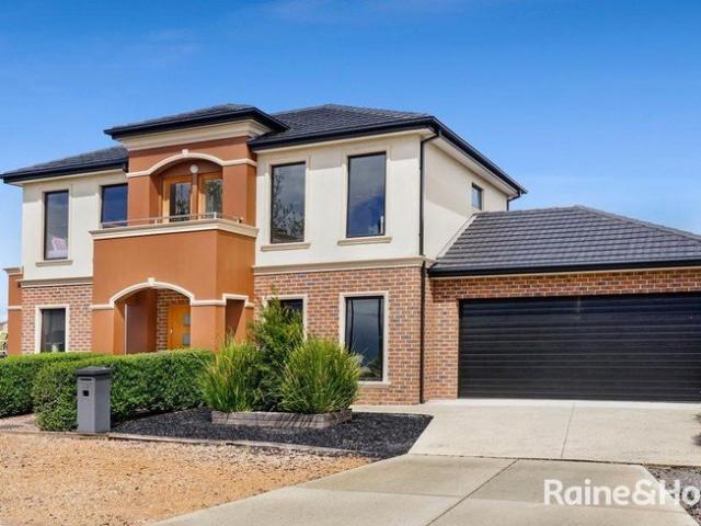 House for rent in Caroline Springs, Melbourne