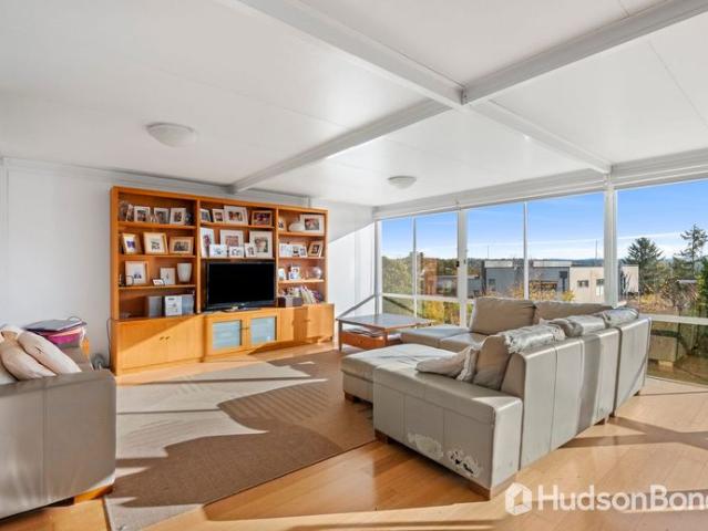 House for rent in Templestowe Lower, Melbourne