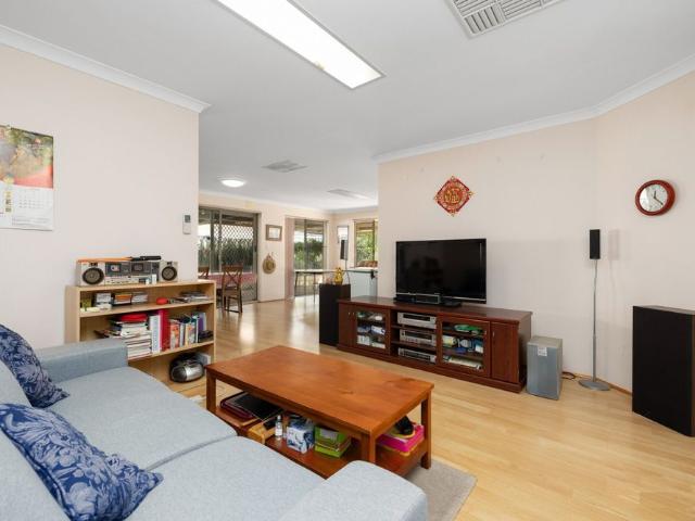 House for rent in Huntingdale, Western Australia