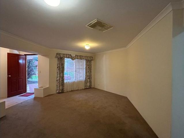 House for rent in Canning Vale, Western Australia