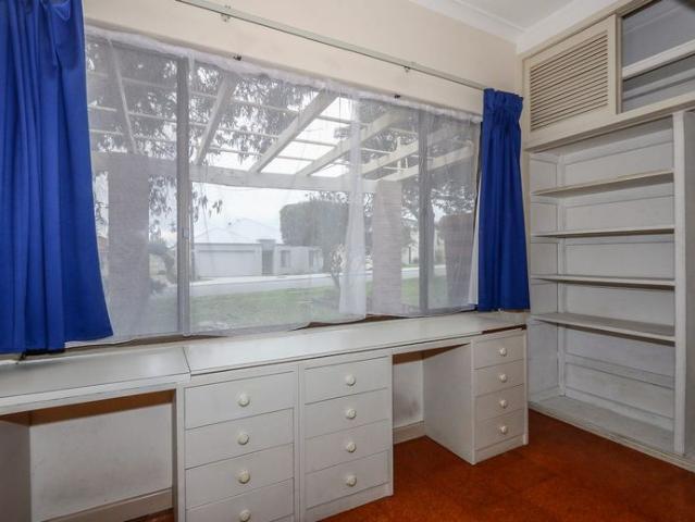 Granny Flat for rent in Stirling, Western Australia
