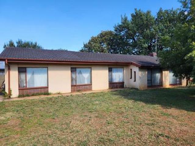 House for sale in Oranjeville, Free State
