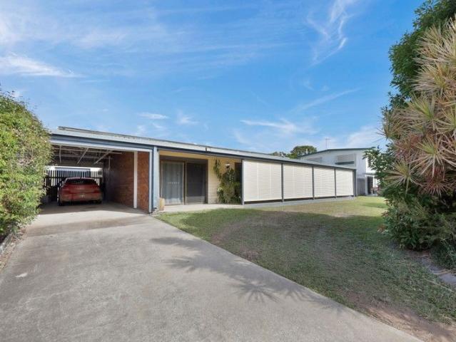 House for sale in Beaconsfield