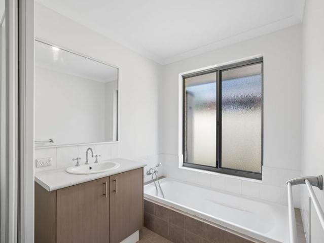 House for rent in Southern River, Western Australia