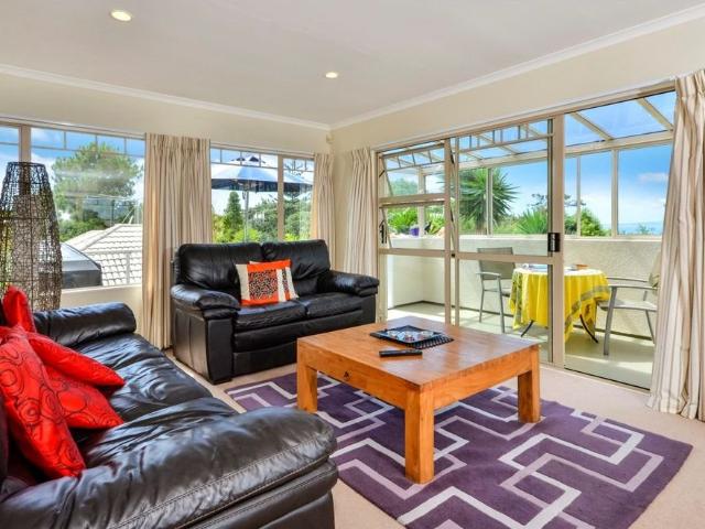 House for rent in Whangaparaoa