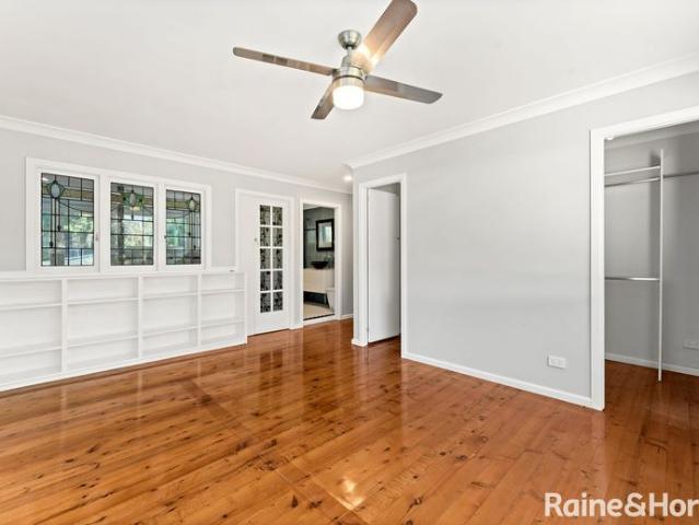 House for rent in Wollongong West, New South Wales